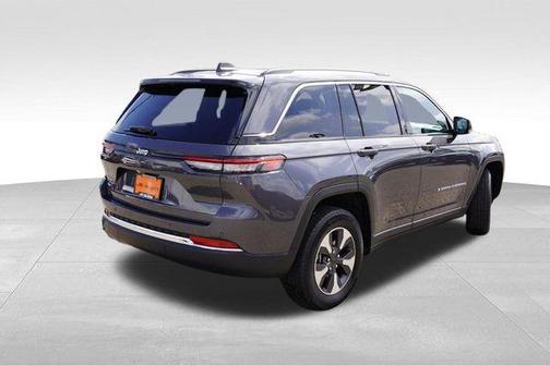 2022 Jeep Grand Cherokee 4xe Base