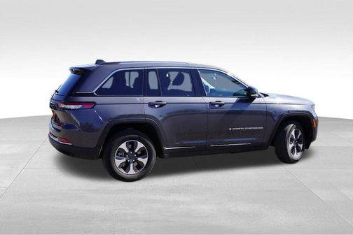 2022 Jeep Grand Cherokee 4xe Base