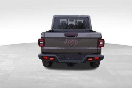 Granite Crystal Clearcoat Metallic 2026 Jeep Gladiator Mojave