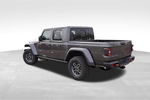Granite Crystal Clearcoat Metallic 2026 Jeep Gladiator Mojave