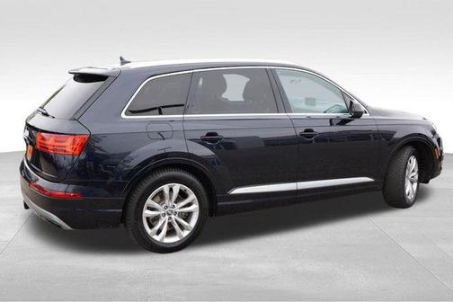 2017 Audi Q7 3.0T Premium Plus