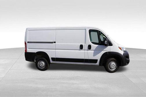 2025 RAM ProMaster 2500 Base