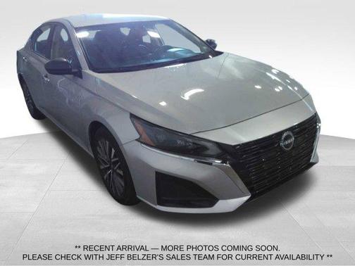 Silver 2024 Nissan Altima 2.5 SV