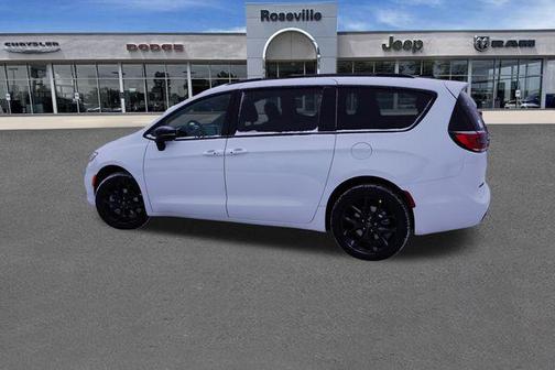 2026 Chrysler Pacifica Limited