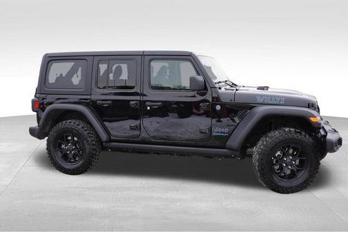 2025 Jeep Wrangler 4xe Sport