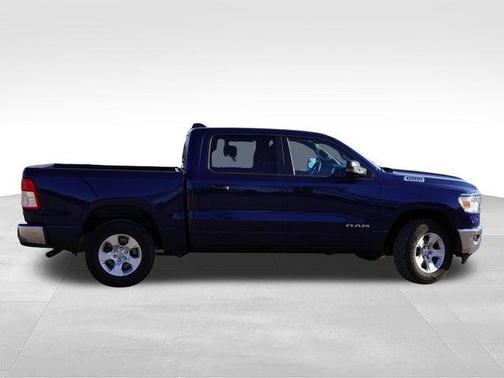 Patriot Blue Pearlcoat 2024 RAM 1500 Big Horn