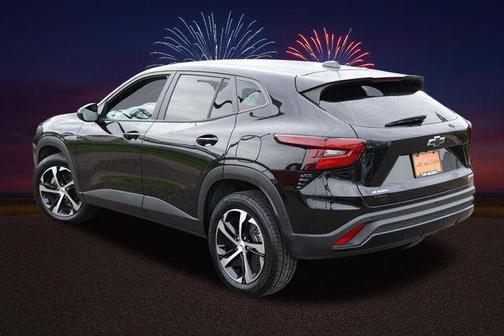 Mosaic Black Metallic 2024 Chevrolet Trax 1RS