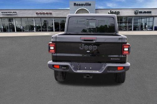 Black Clearcoat 2026 Jeep Gladiator Sport