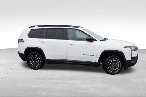 Bright White Clearcoat 2026 Jeep Cherokee LAREDO/LIMITED