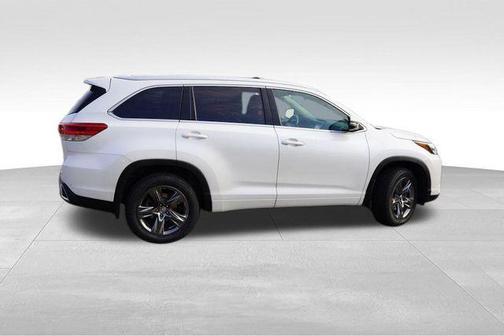 2018 Toyota Highlander Limited Platinum