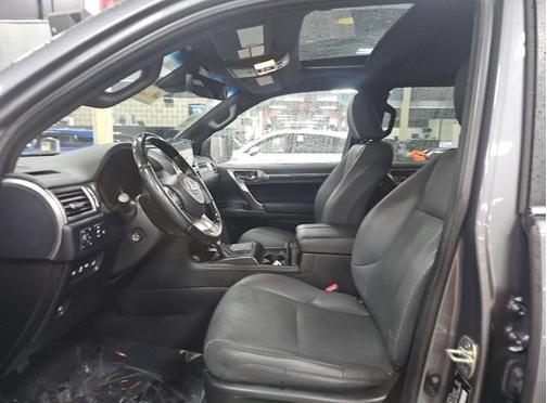2023 Lexus GX 460 Base