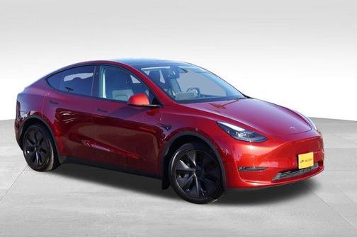 2025 Tesla Model Y Long Range