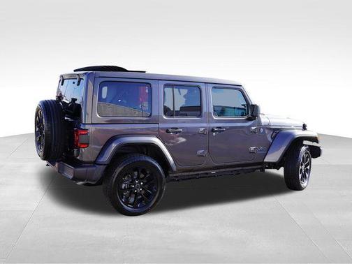 Granite Crystal Clearcoat Metallic 2025 Jeep Wrangler 4xe Sahara