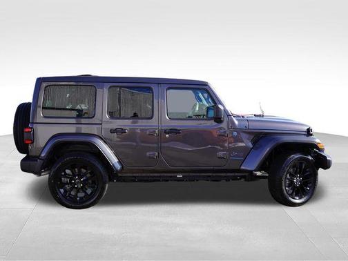 Granite Crystal Clearcoat Metallic 2025 Jeep Wrangler 4xe Sahara