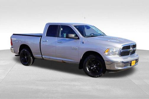 2016 RAM 1500 SLT