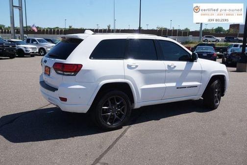 Photo 4 of 40 of 2021 Jeep Grand Cherokee Limited