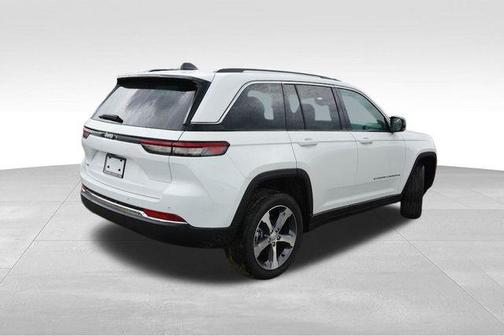2023 Jeep Grand Cherokee 4xe Base