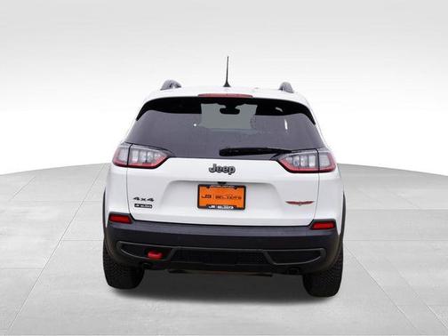 Bright White Clearcoat 2019 Jeep Cherokee Trailhawk