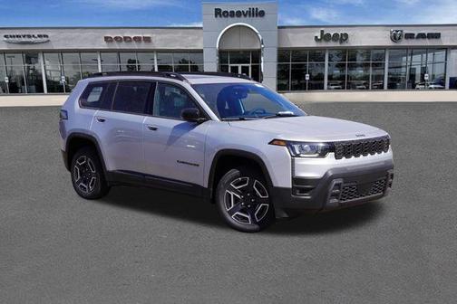 Silver Zynith Clearcoat 2026 Jeep Cherokee LAREDO/LIMITED