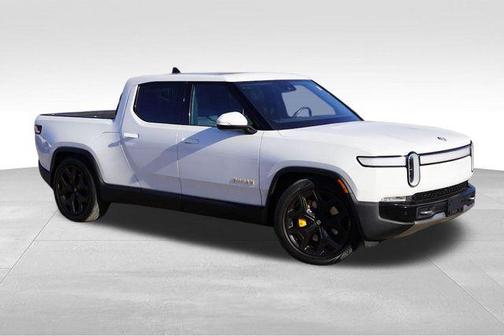 2022 Rivian R1T Adventure Package