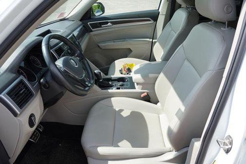 2018 Volkswagen Atlas 3.6L SE w/Technology