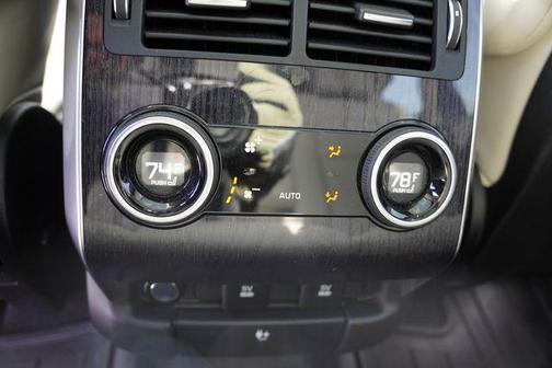 2021 Land Rover Range Rover Sport HSE Silver Edition