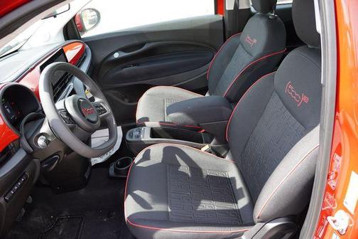 2024 FIAT 500e Beauty