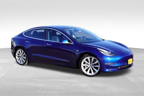 2019 Tesla Model 3 Long Range