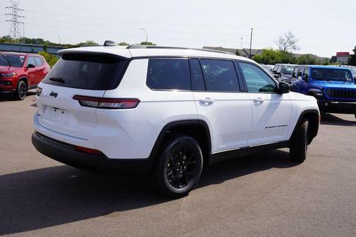 2025 Jeep Grand Cherokee L Laredo