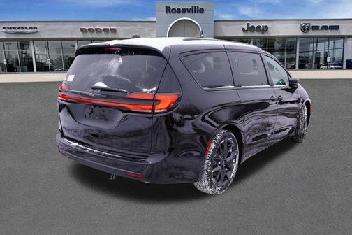 2026 Chrysler Pacifica Limited