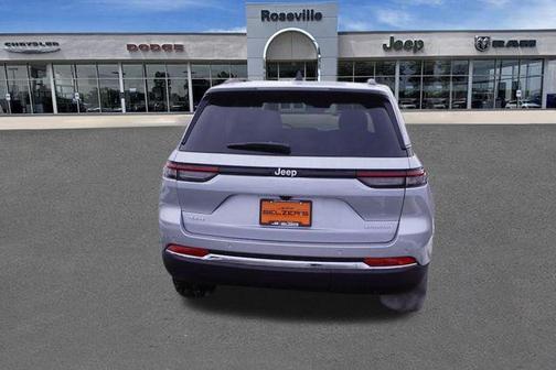 2025 Jeep Grand Cherokee Laredo X