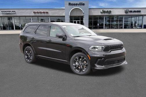 DB Black Crystal Clearcoat 2026 Dodge Durango GT