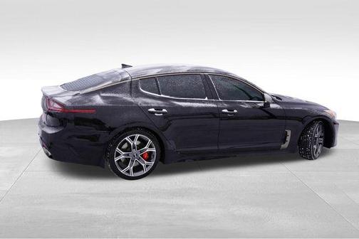 2021 Kia Stinger GT1