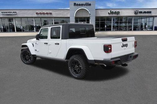 2025 Jeep Gladiator Sport