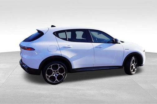 2024 Alfa Romeo Tonale Veloce