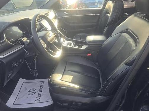 Diamond Black 2025 Jeep Grand Cherokee Limited
