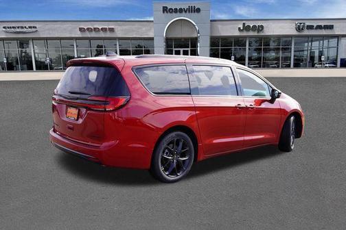 2026 Chrysler Pacifica Limited