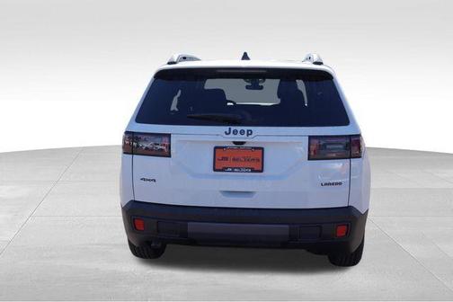 Bright White Clearcoat 2026 Jeep Cherokee LAREDO/LIMITED