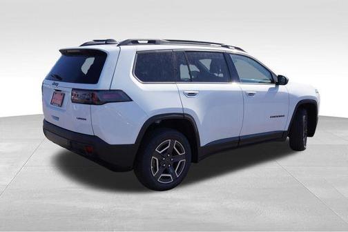 Bright White Clearcoat 2026 Jeep Cherokee LAREDO/LIMITED