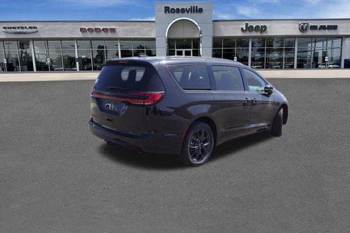 2025 Chrysler Pacifica Limited