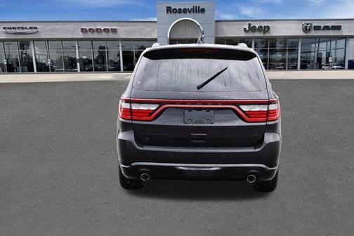 DB Black Crystal Clearcoat 2026 Dodge Durango GT
