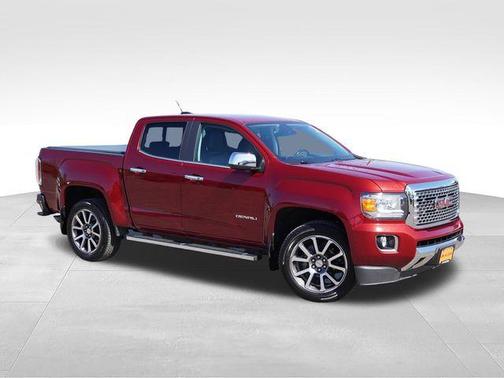 Red Quartz Tintcoat 2020 GMC Canyon Denali