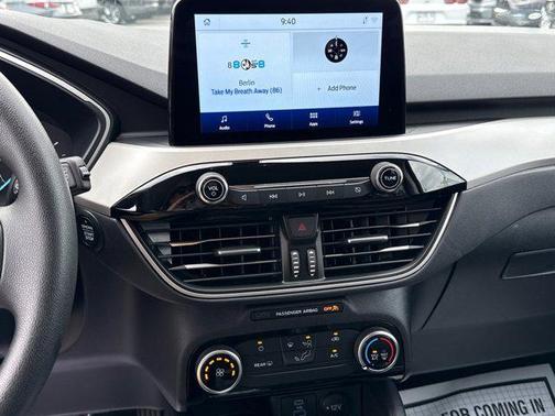 2022 Ford Escape SE