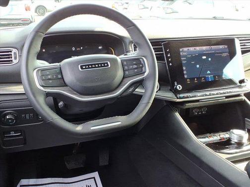 2024 Jeep Wagoneer L Series II 4x2
