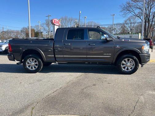 2019 RAM 3500 Limited Mega Cab 4x4 6'4' Box