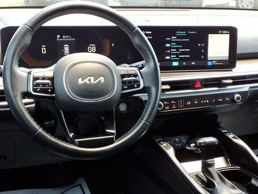 Ebony Black 2024 Kia Sorento S