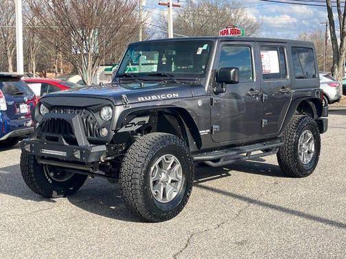 Granite Crystal Metallic Clearcoat 2017 Jeep Wrangler Unlimited Rubicon