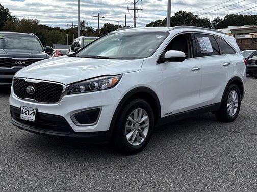 2017 Kia Sorento LX