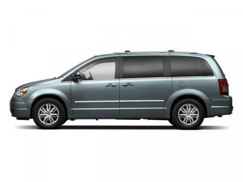 2009 Chrysler Town & Country LX
