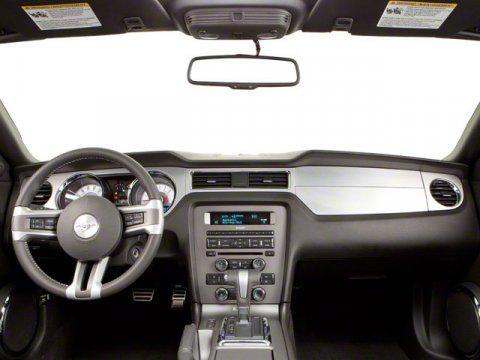 2010 Ford Mustang Premium